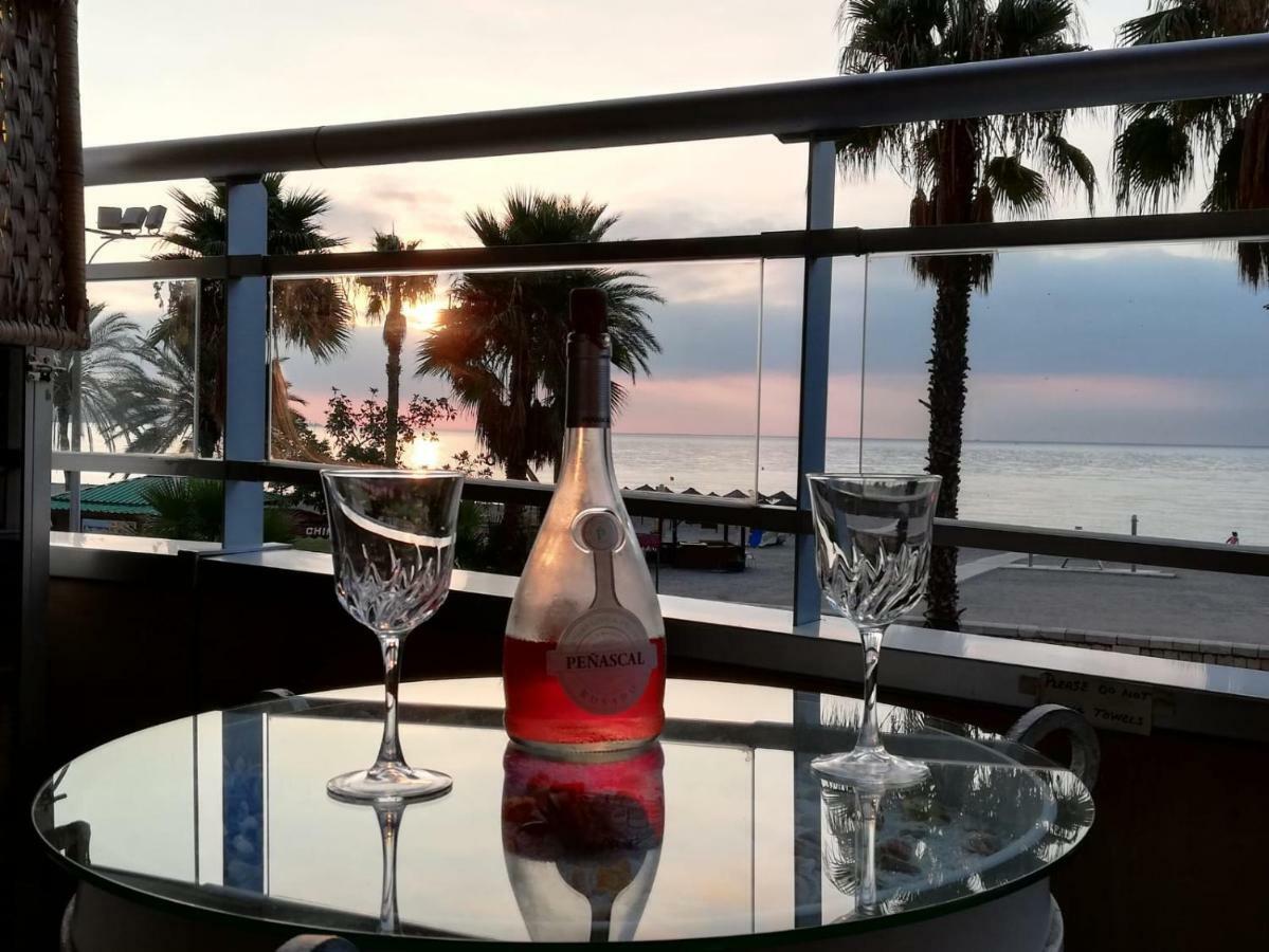 Apartamento Lujo frente al Mar Centro de Málaga Exterior foto