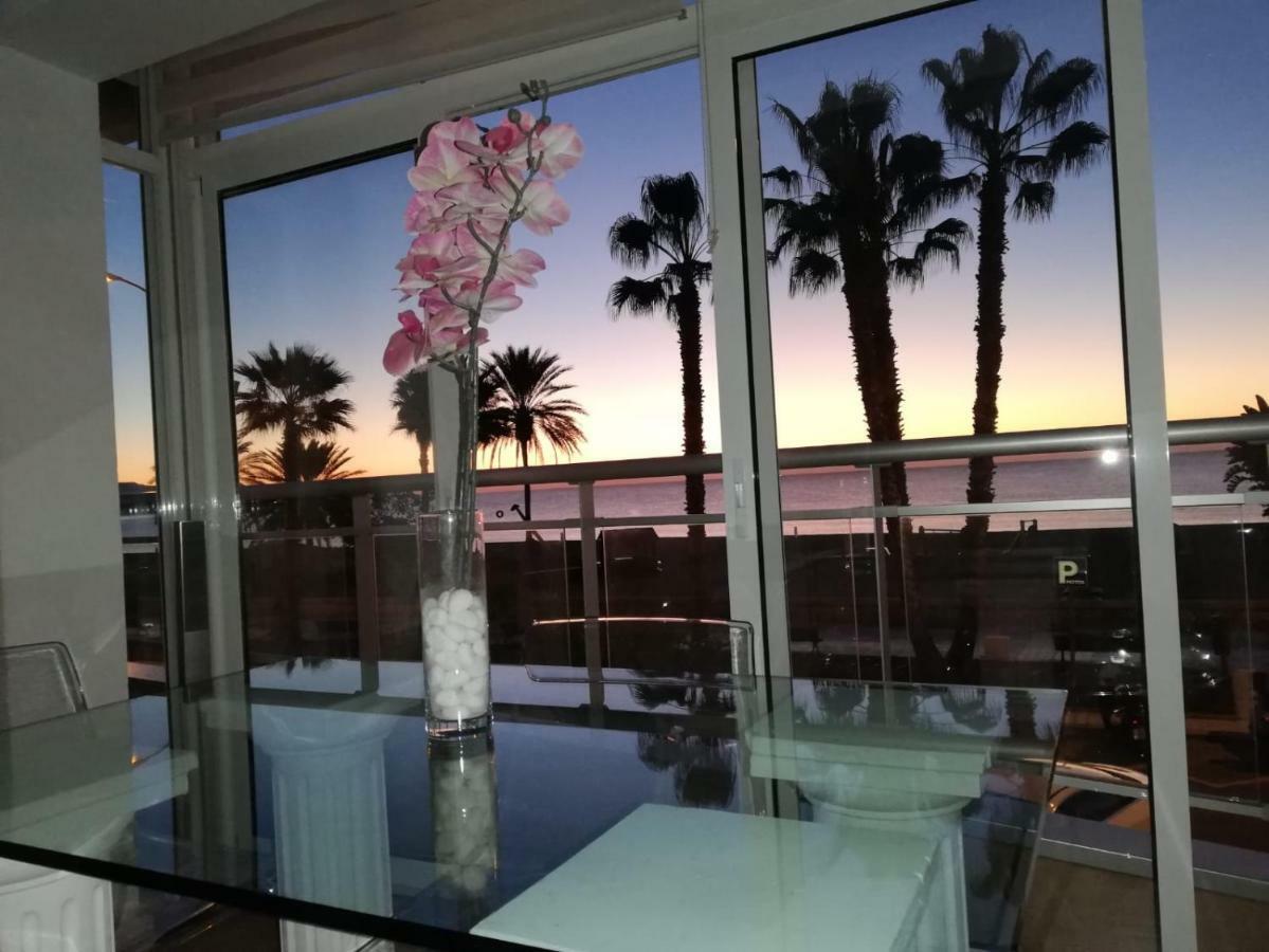 Apartamento Lujo frente al Mar Centro de Málaga Exterior foto