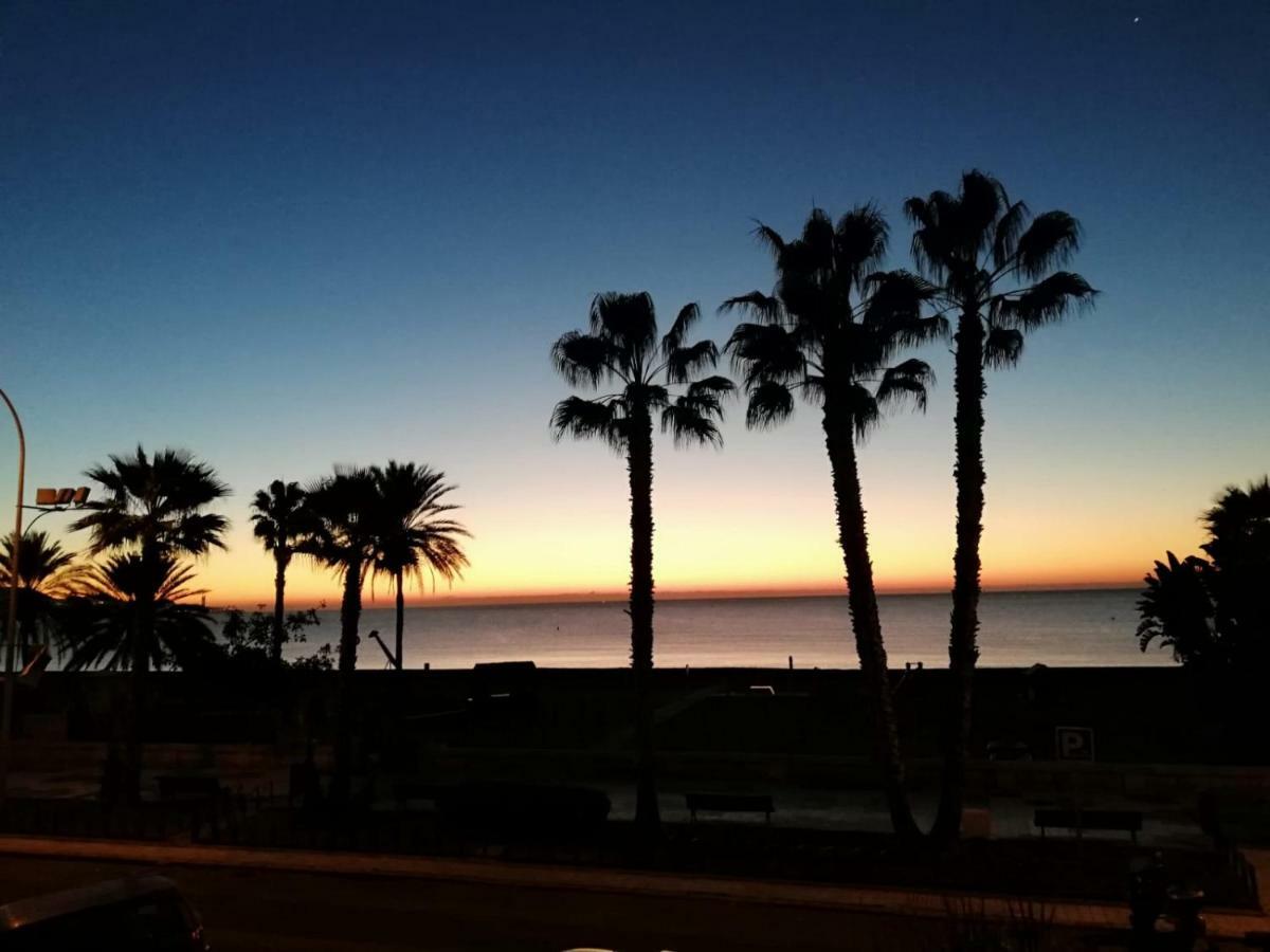 Apartamento Lujo frente al Mar Centro de Málaga Exterior foto