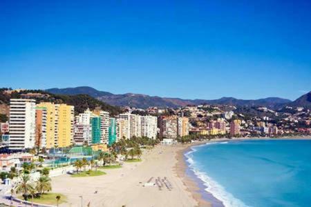 Apartamento Lujo frente al Mar Centro de Málaga Exterior foto